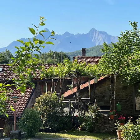 Agriturismo Luna Di Quarazzana In Tuscany
